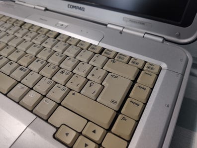 Bisagras compaq presario | Milanuncios