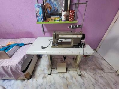 Libro Siete agujas de coser de segunda mano por 6 EUR en Madrid en WALLAPOP