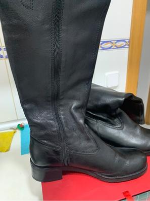 Botas altas de piel de vaca marca looky de segunda mano para mujer
