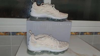 Zapatillas nike air vapormax Moda y complementos de segunda mano barata Milanuncios