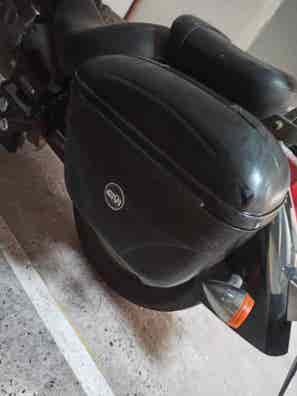 Maletas rigidas Accesorios para moto de segunda mano baratos |