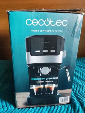 Cecotec Cafetera Espresso Compacta Power Espresso 20 Retro Green. 1100 W,  20 Bares, Vaporizador Orientable, Brazo Portafiltros con Doble salida y 2  Filtros, 1,25 Litros : : Hogar y cocina