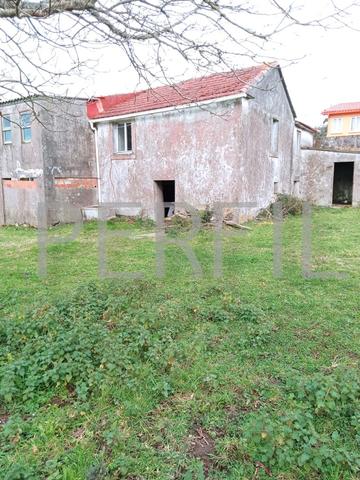 Milanuncios - Vendemos casa en valdoviÑo - LAGO