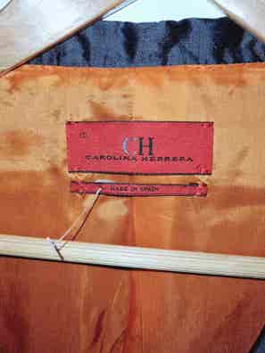 Carolina herrera Abrigos y chaquetas de mujer de segunda | Milanuncios