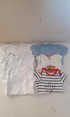 Lotes de ropa de bebé niño de segunda mano baratos en Reus