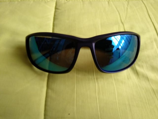 Milanuncios - Gafas de sol azules espejo hombre