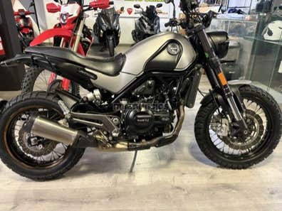 Benelli Leoncino 500 Trail