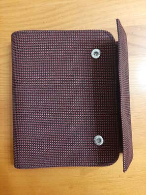 Monederos targeteros de mujer segunda mano baratos en Barcelona | Milanuncios