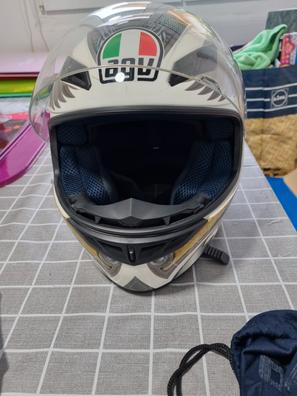 Casco moto AGV Valentino Rossi de segunda mano por 1 EUR en Madrid en  WALLAPOP