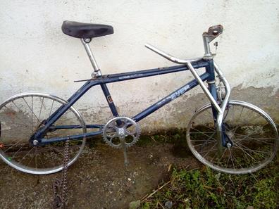 Bicicleta para niños de 16 pulgadas fabricada en material de acero