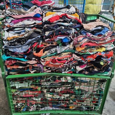 Hecho de Denso Préstamo de dinero Compro ropa usada kilos Moda y complementos de segunda mano barata en  Madrid | Milanuncios