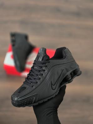 Zapatillas de segunda mano para hombre Milanuncios