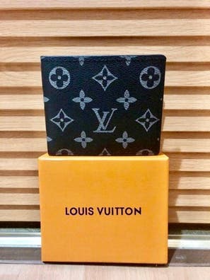 Cartera louis vuitton y complementos de mano barata | Milanuncios