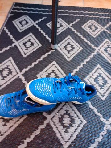 Milanuncios futbol zapatos 41 talla