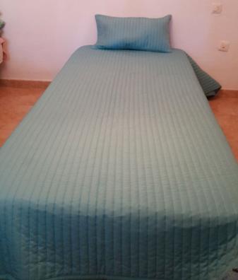 Colchas cama 150  Cuatro colchas baratas de Ikea para decorar y