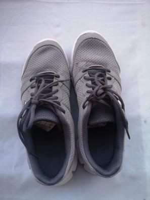 Zapatillas talla 41 Zapatos calzado de hombre de segunda mano baratos en Valencia | Milanuncios