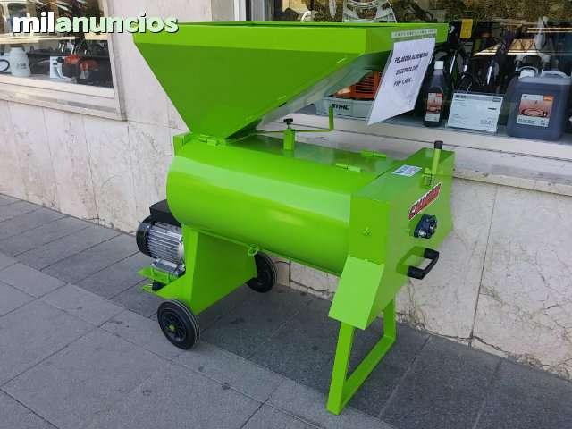 Máquina para partir almendras eléctrica 