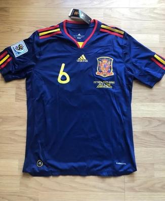 Todas las camisetas de la Selección España en los Mundiales